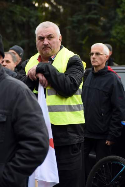 "Niech kombinat wróci w polskie ręce" - protest hutników (listopad 2019) - zdjęcie 25