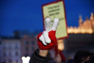 Demonstracja na Rynku: "dość prześladowania" - zdjęcie 3