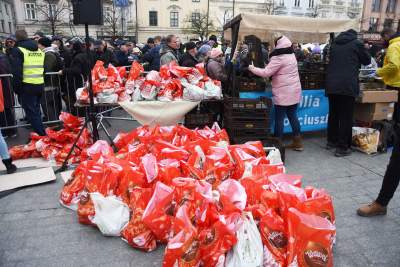 Rok 2019: Największa wigilia dla potrzebujących, z kurii nie było nikogo - zdjęcie 25