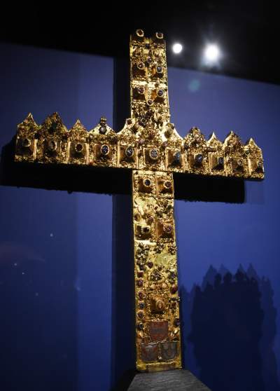 Po raz pierwszy na Wawelu: unikatowe skarby epoki Piastów - zdjęcie 28