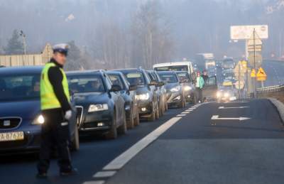 "Żółte kamizelki" blokowały zakopiankę koło Myślenic - zdjęcie 21
