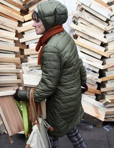 Walentynkowy przedmiot pożądania w Krakowie, rozdali tysiąc - zdjęcie 13