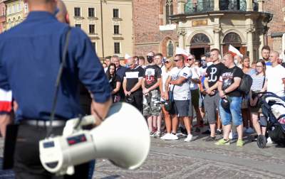 Kraków czci powstańców, metropolita oskarża ludzi LGBT - zdjęcie 13