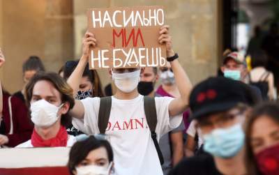 Kraków wspiera Białoruś! Kolejna manifestacja na Rynku Głównym - zdjęcie 46