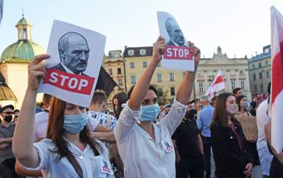 Kraków wspiera Białoruś! Kolejna manifestacja na Rynku Głównym - zdjęcie 59