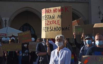 "Strefa wolna od kurator Barbary Nowak". Protest w Krakowie - zdjęcie 20