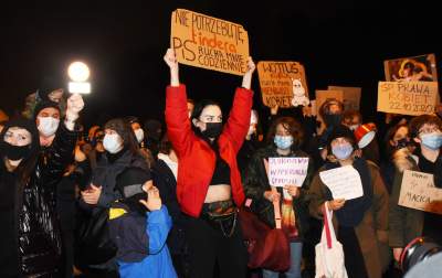 Cichy protest na Franciszkańskiej 3   (2 listopada 2020, fot. Marek Lasyk) - zdjęcie 28