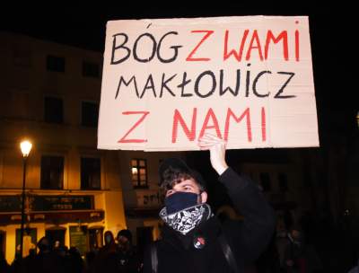 Manifestacja solidarnościowa z szykanowanymi dziennikarzami - zdjęcie 12