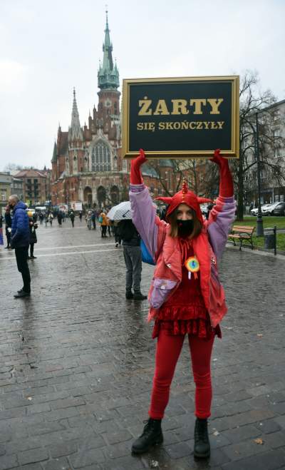 Wielotysięczny pochód przez miasto: "Mamy prawo. Głos to za mało" - zdjęcie 2