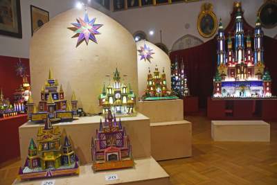 Gwiazda betlejemska jako wirus, błyskawice Strajku Kobiet i osiem gwiazd - zdjęcie 24