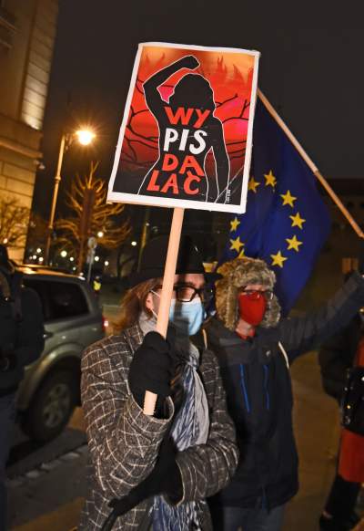 Pokojowy protest w obronie klimatu. Policja interweniuje - zdjęcie 2