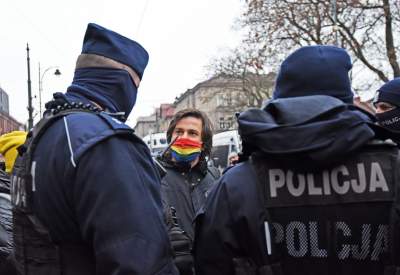 "Proszę mnie nie bić". Protest Strajku Kobiet w Krakowie - zdjęcie 30