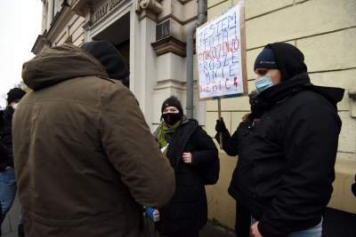 "Proszę mnie nie bić". Protest Strajku Kobiet w Krakowie - zdjęcie 20