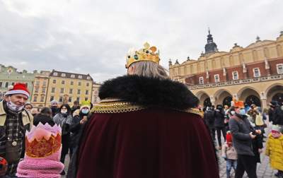 Orszak Trzech Króli w reżimie sanitarnym, fot. Marek Lasyk - zdjęcie 4