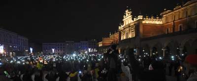 Wielotysięczny protest w Krakowie przeciwko całkowitemu zakazowi aborcji - zdjęcie 53