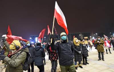 "Chciałem sprofanować sanktuarium, ale Kurski już tam był" - zdjęcie 15