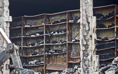 Tyle zostało z miejskiego archiwum. Zaczęła się rozbiórka (14.04.2021) - zdjęcie 7