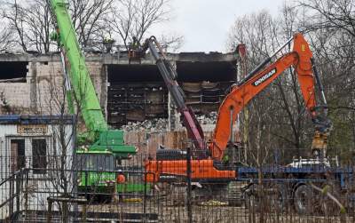 Tyle zostało z miejskiego archiwum. Zaczęła się rozbiórka (14.04.2021) - zdjęcie 24