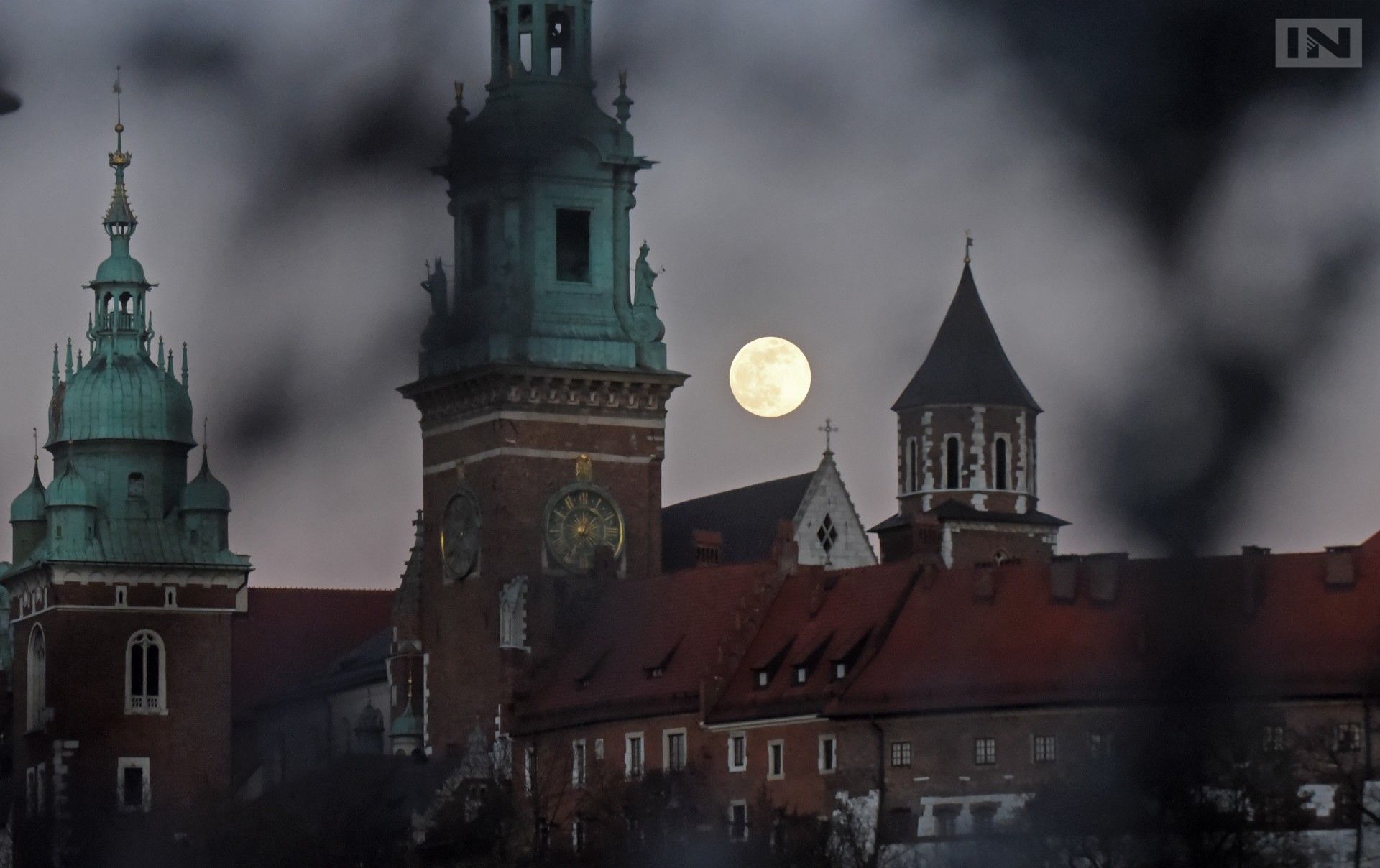 Jak Kraków działa po zmroku? To ma pomóc urzędnikom