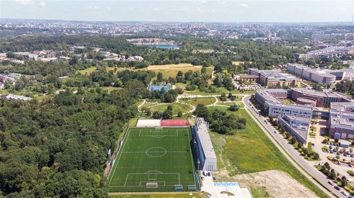 Uniwersytet Jagielloński buduje nową halę sportową, umowa podpisana