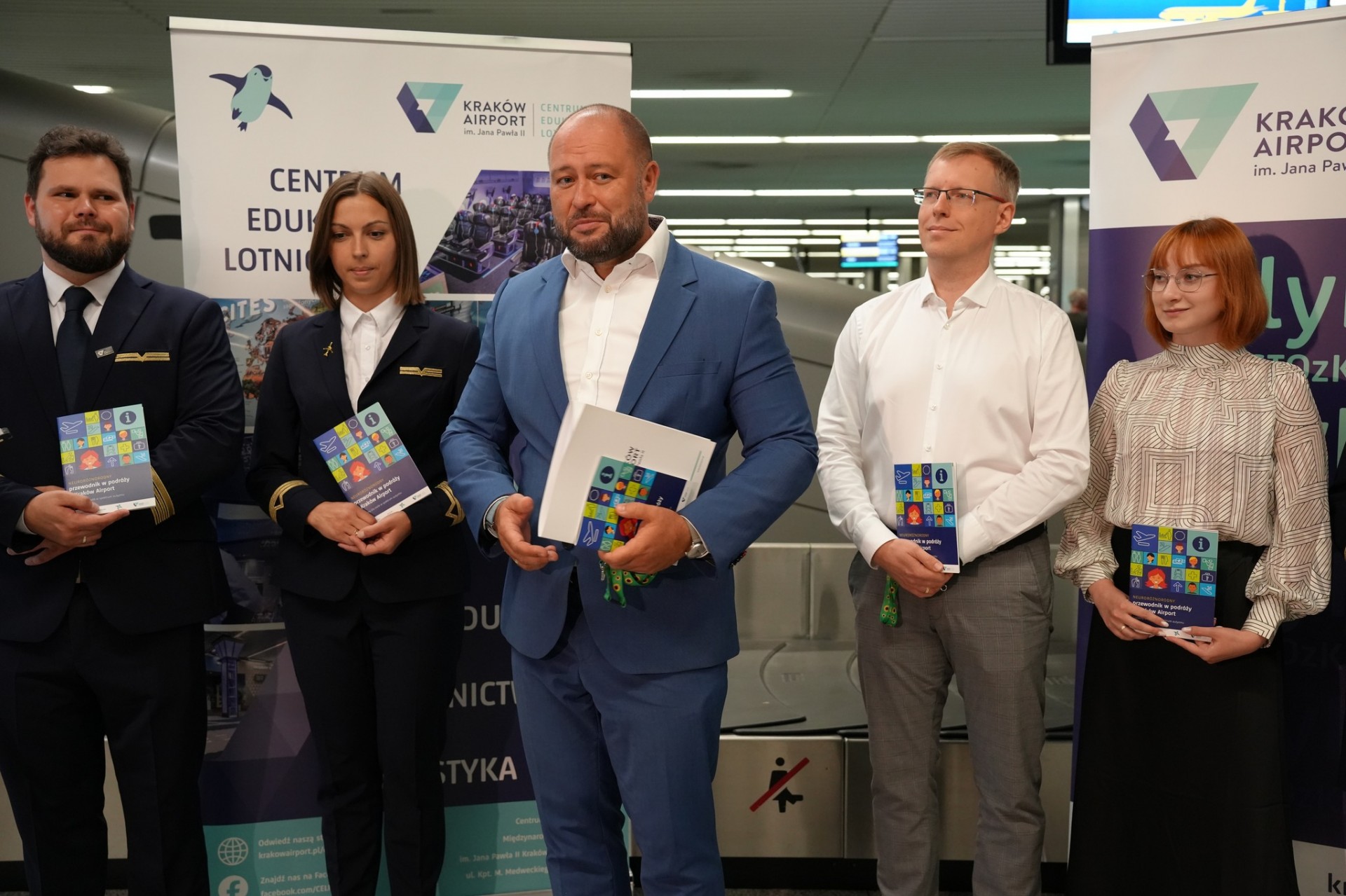 Specjalny przewodnik po lotnisku dla osób ze szczególnymi potrzebami