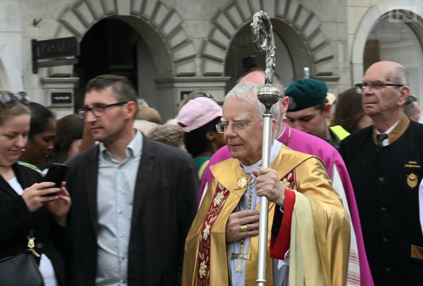 Abp Jędraszewski: "mój czas przewodzenia dobiega końca". Zmiany w krakowskich parafiach i kurii