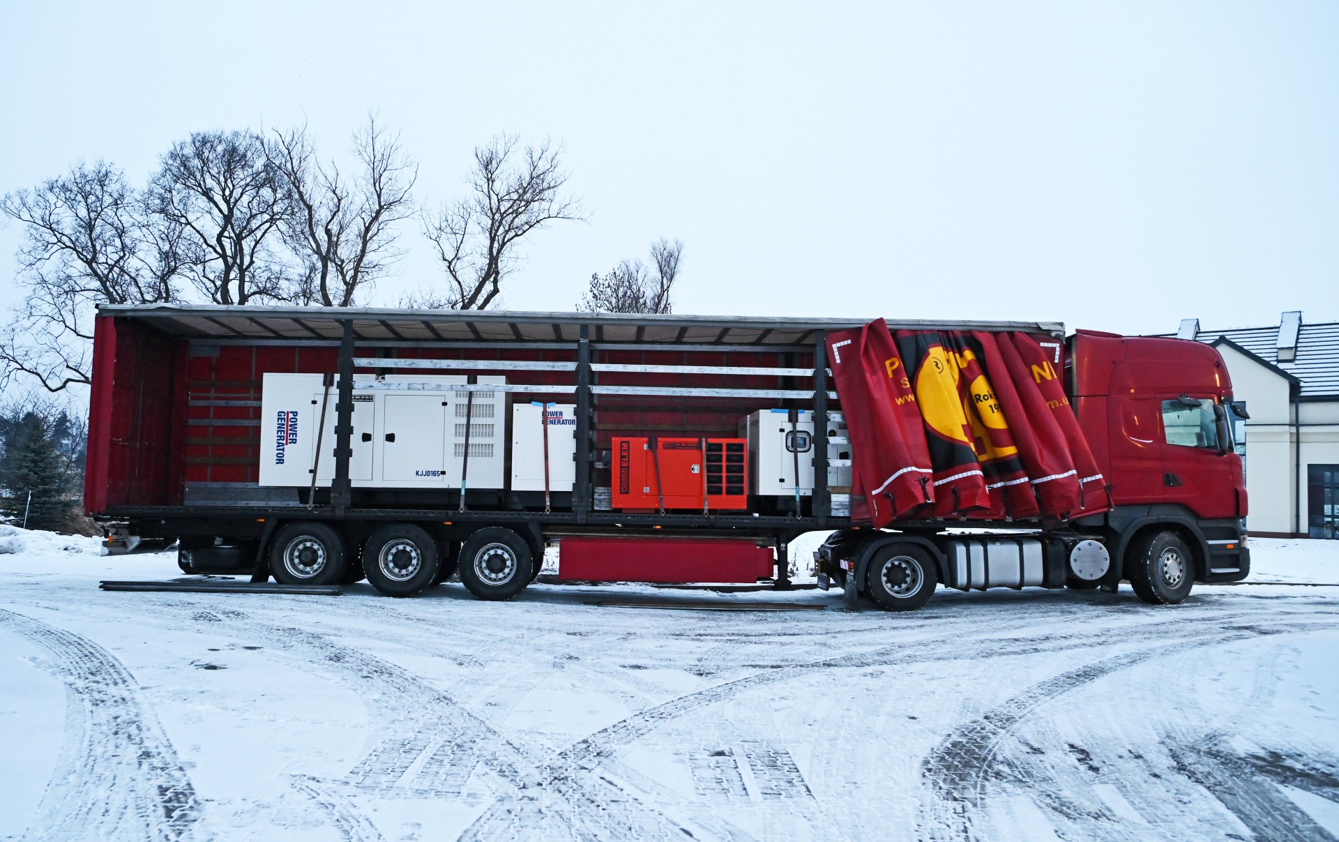 Kardynał Ryś dotrzymał słowa, wiadomo gdzie trafi jego dar