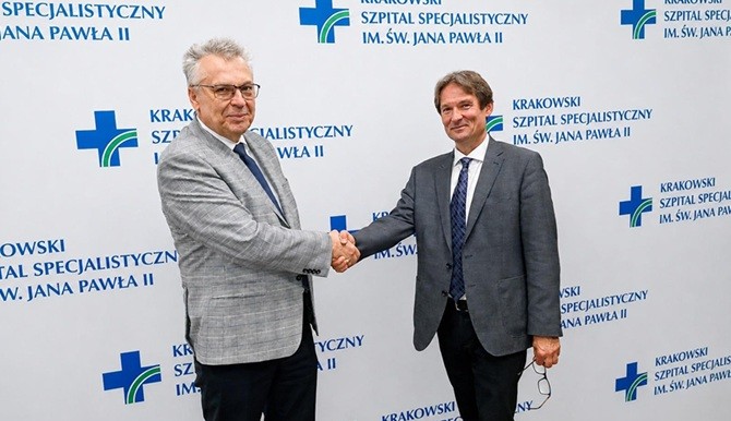 Wykonali tu już 16 przeszczepów serca, nowy oddział w Krakowie otwarty