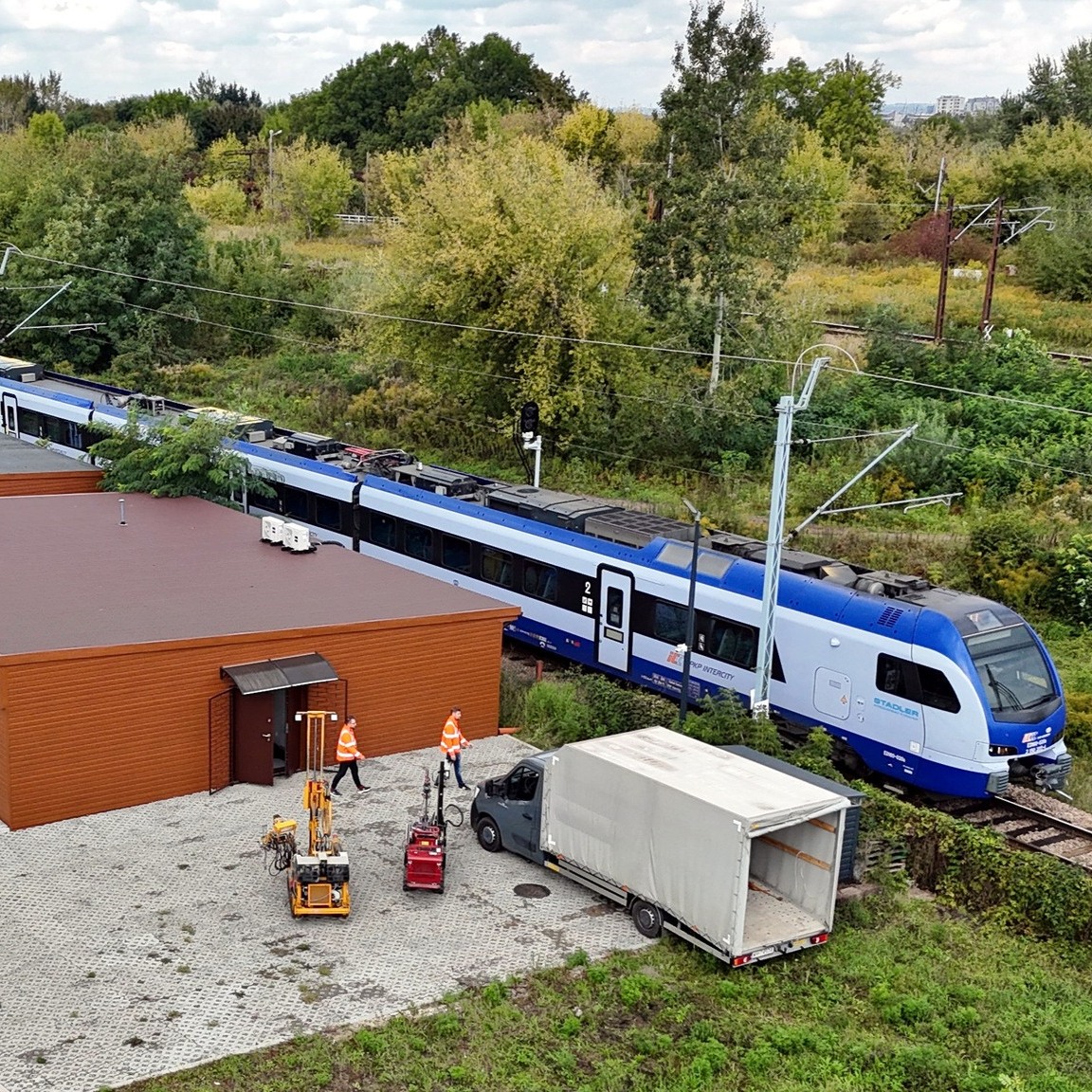 W Krakowie kolejowe laboratorium bada jakość prac budowalnych