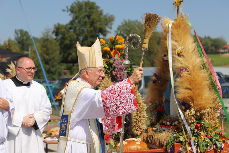 Abp Jędraszewski: z Europy płynie do nas marksistowska zaraza