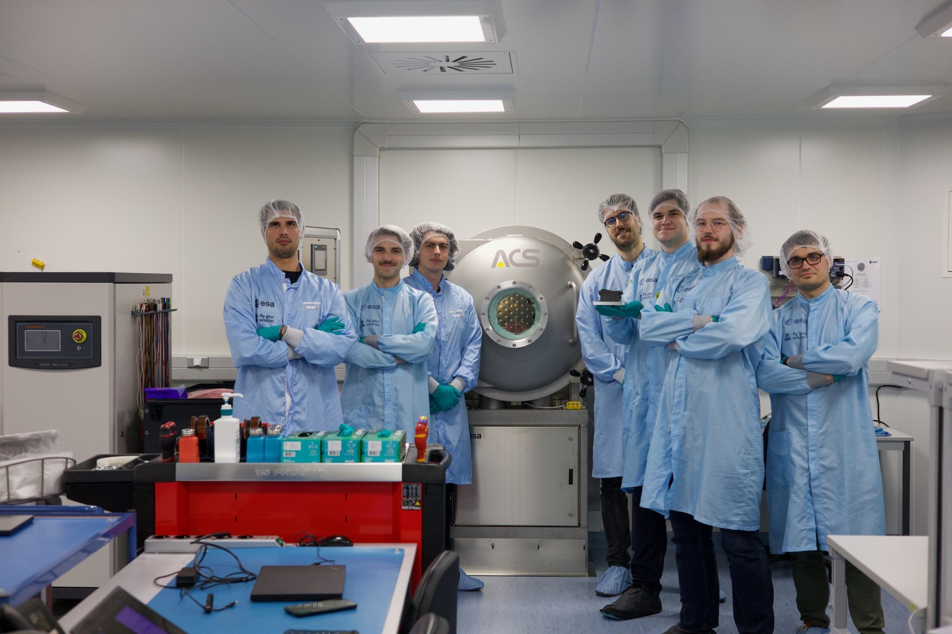 Urządzenie z AGH poleci z misją na Księżyc i przeanalizuje księżycowy pył