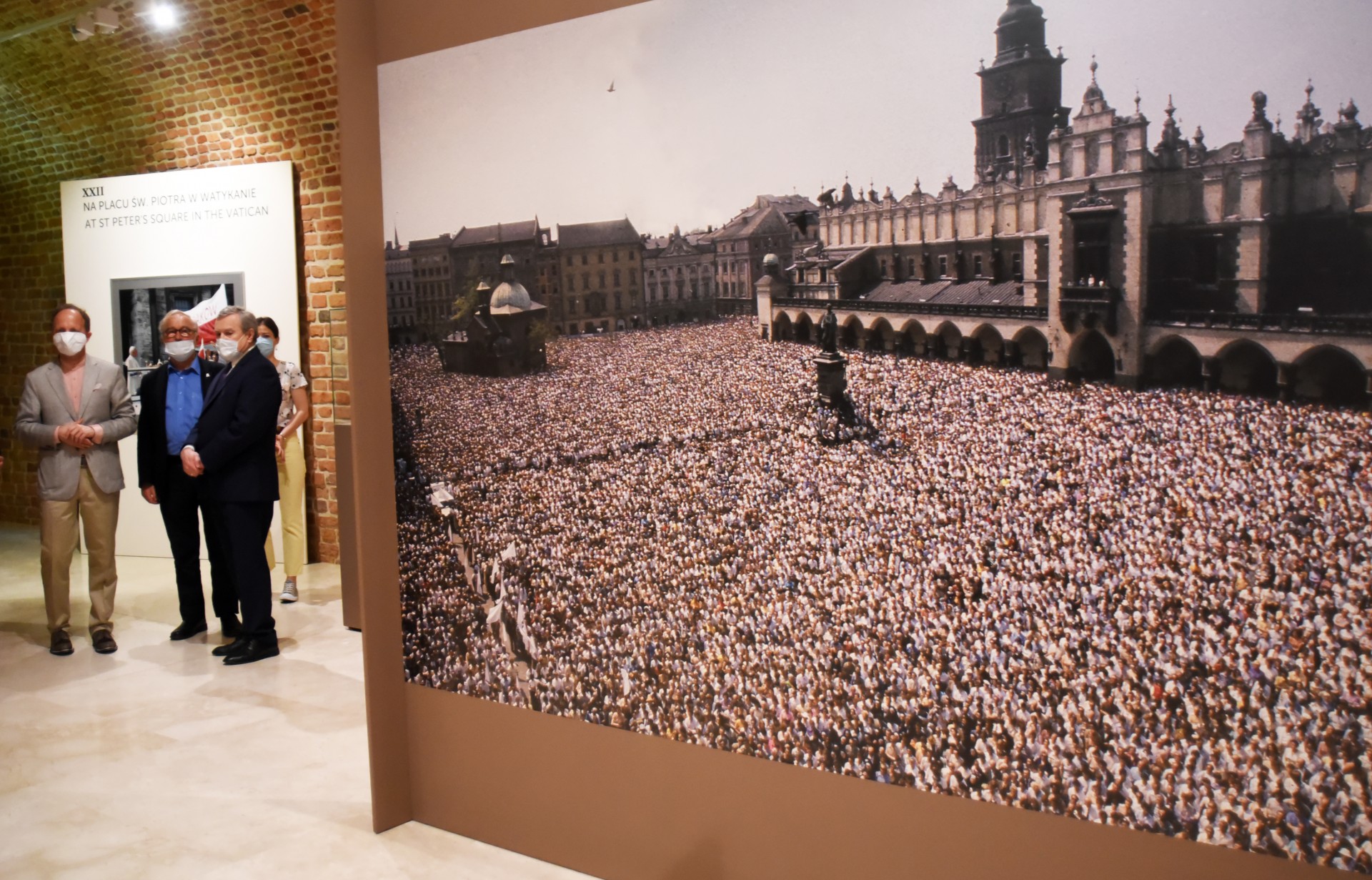 Karol Kardynał Wojtyła. Fotografie Adama Bujaka