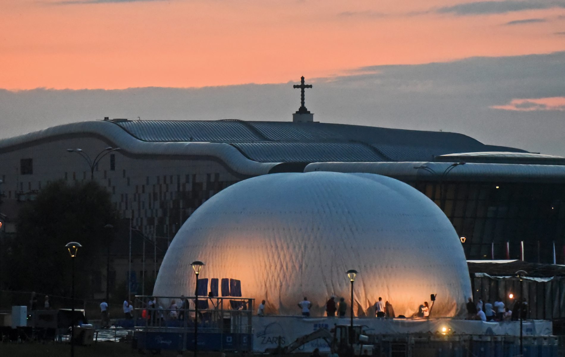 Balon nad Wisłą pokaże stan powietrza w Krakowie