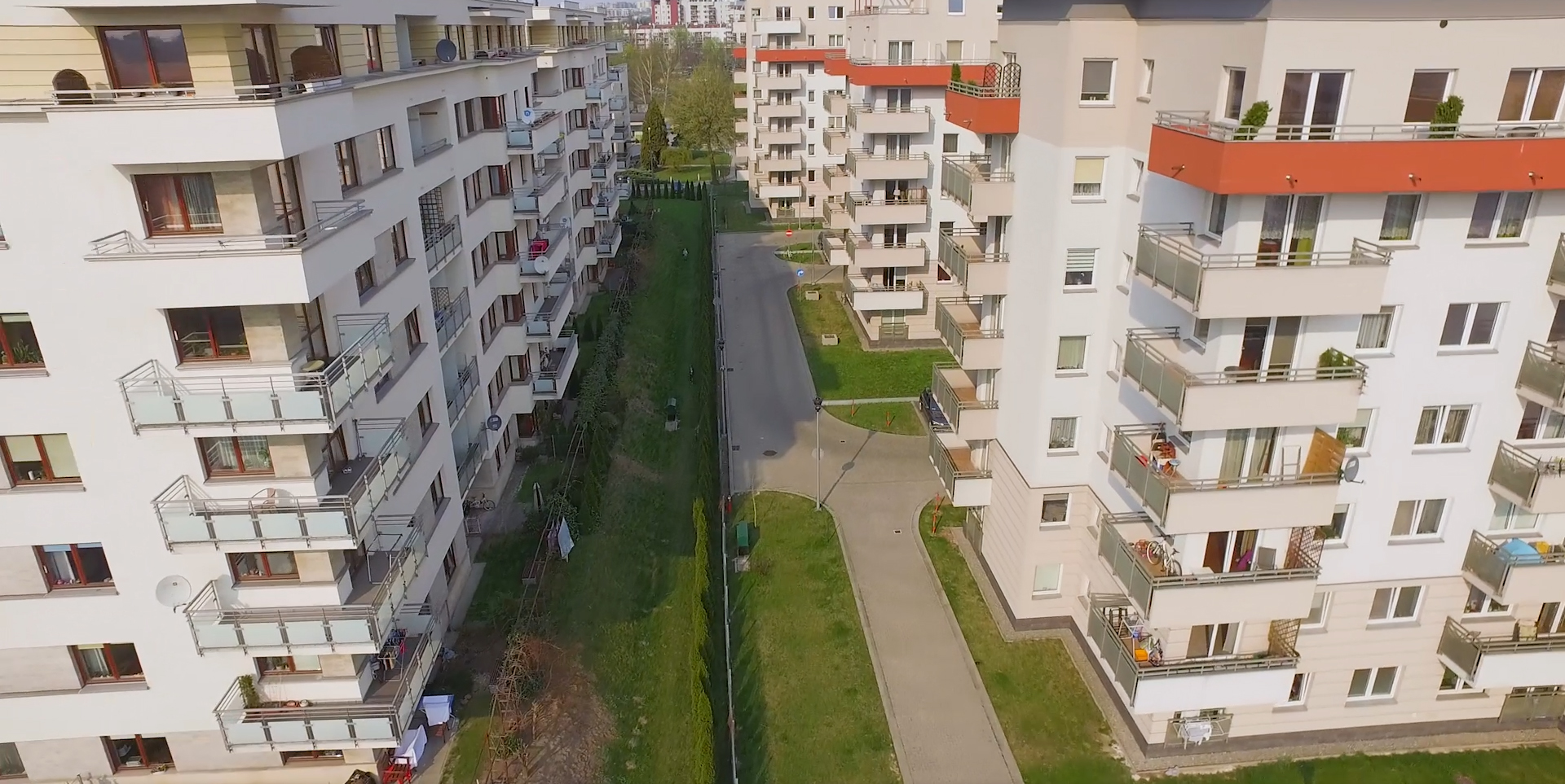 Tak się kończy grodzenie osiedli w mieście
